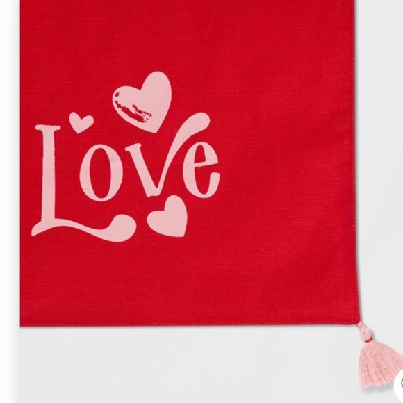 Table Runner Love Red and Pink - Picture 3 of 3